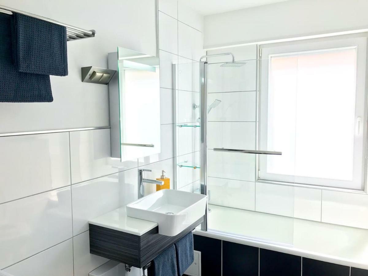 Schoene, Neue Ferienwohnung Am Rhein Und Mit Balkon Bingen am Rhein Ngoại thất bức ảnh